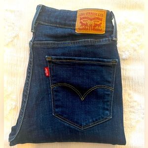 Levi’s high rise skinny jeans 30
